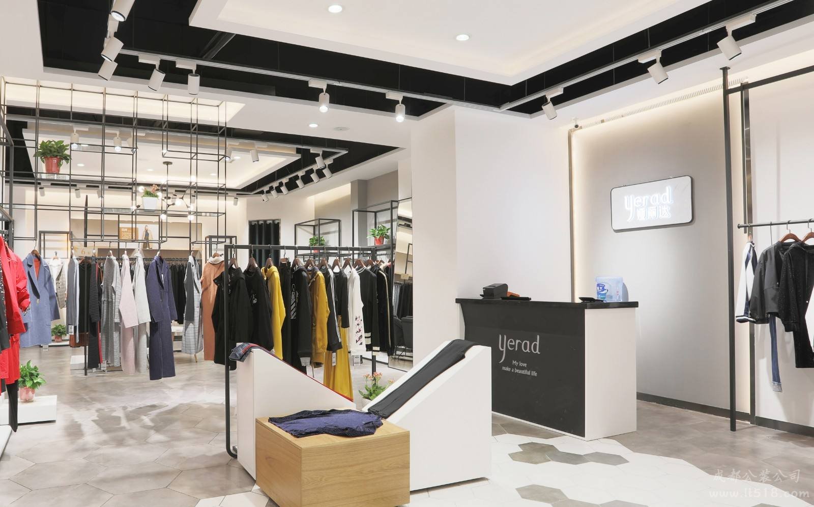 成都小店面裝修風(fēng)格都有哪些？小型店鋪