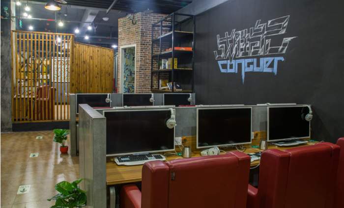 特點(diǎn)風(fēng)格網(wǎng)咖墻面裝飾效果圖