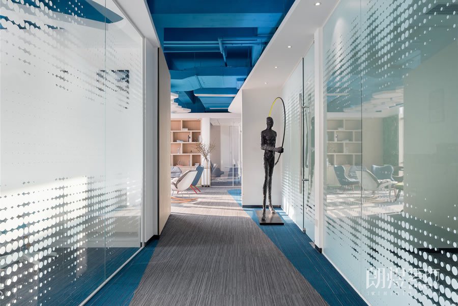 辦公室過(guò)道