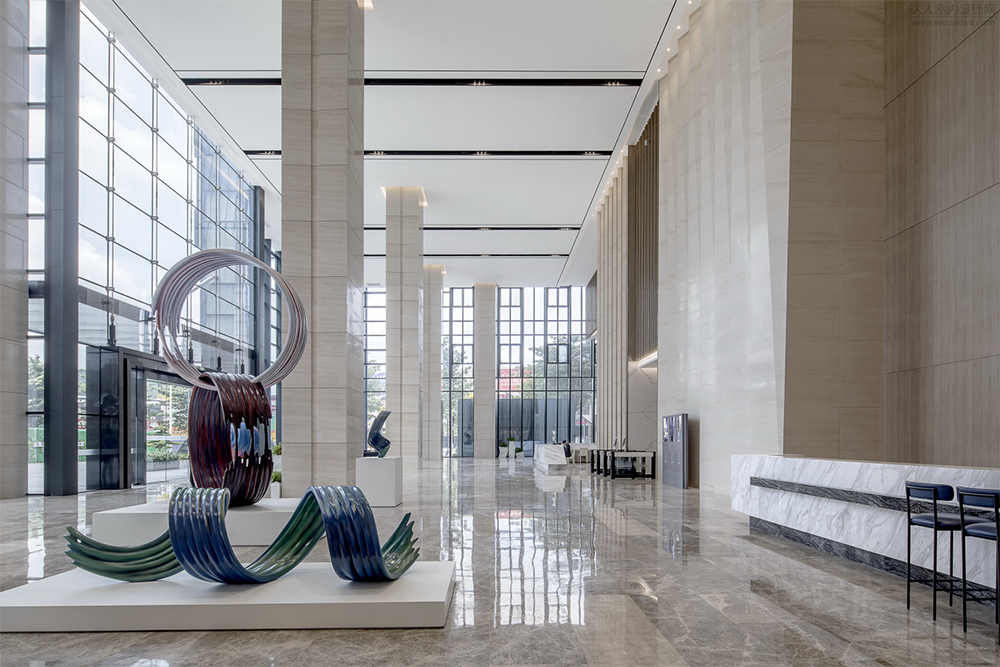 寫字樓裝修為什么電線要穿鋼管和走橋架？